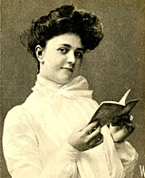 Jeune femme au livre.