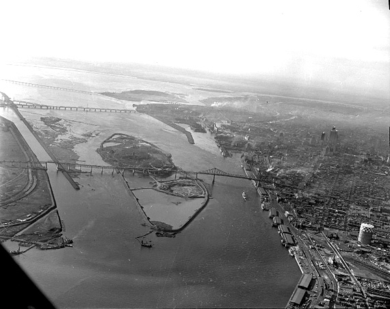 Octobre 1963