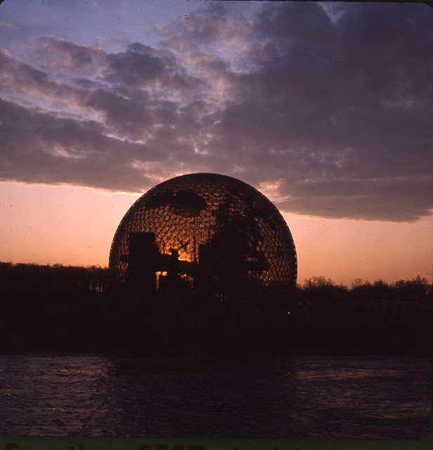 Le dôme géodésique du pavillon des États-Unis