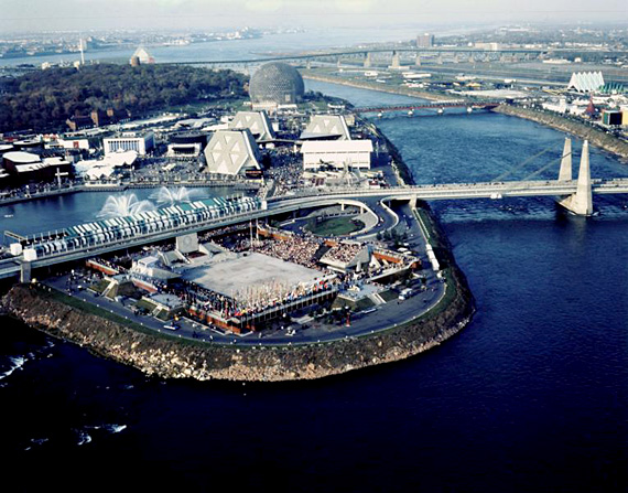 Vue aérienne de l'Expo 67 à Montréal