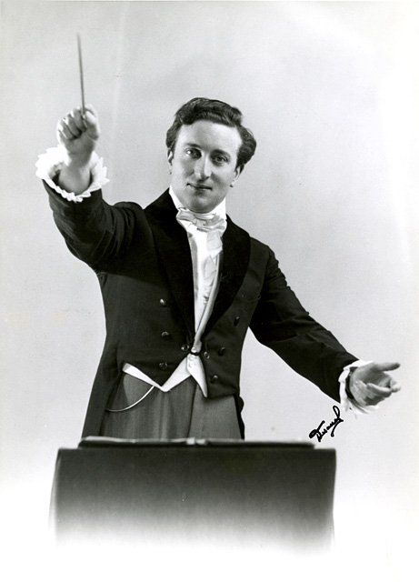 Charles Goulet interprtant Strauss junior 